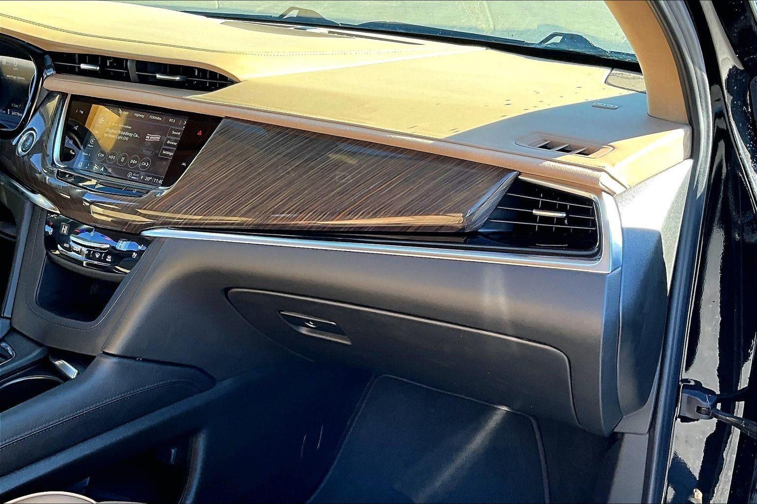 2024 Cadillac XT6 Sport