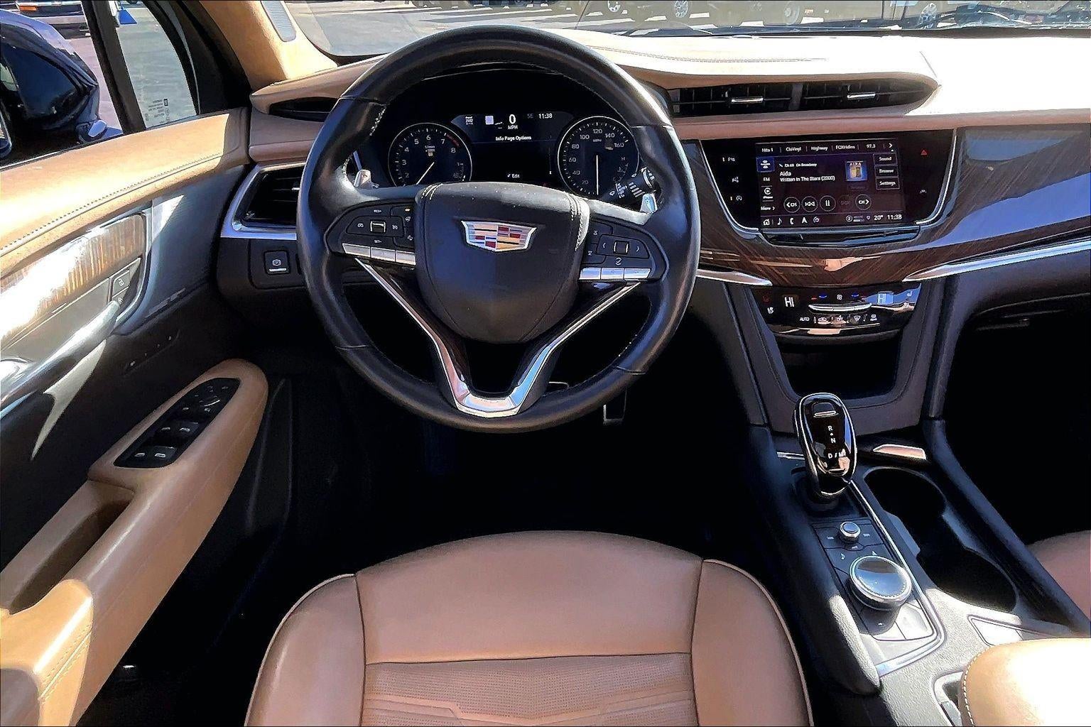 2024 Cadillac XT6 Sport