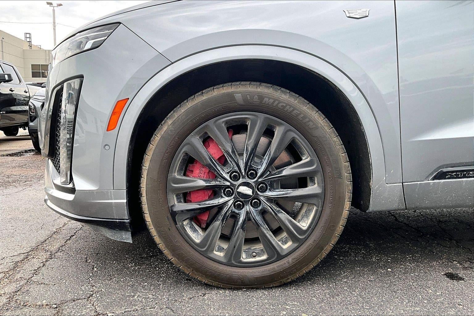 2024 Cadillac XT6 Sport