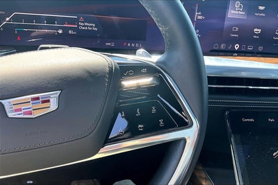 2025 Cadillac Escalade Sport Platinum
