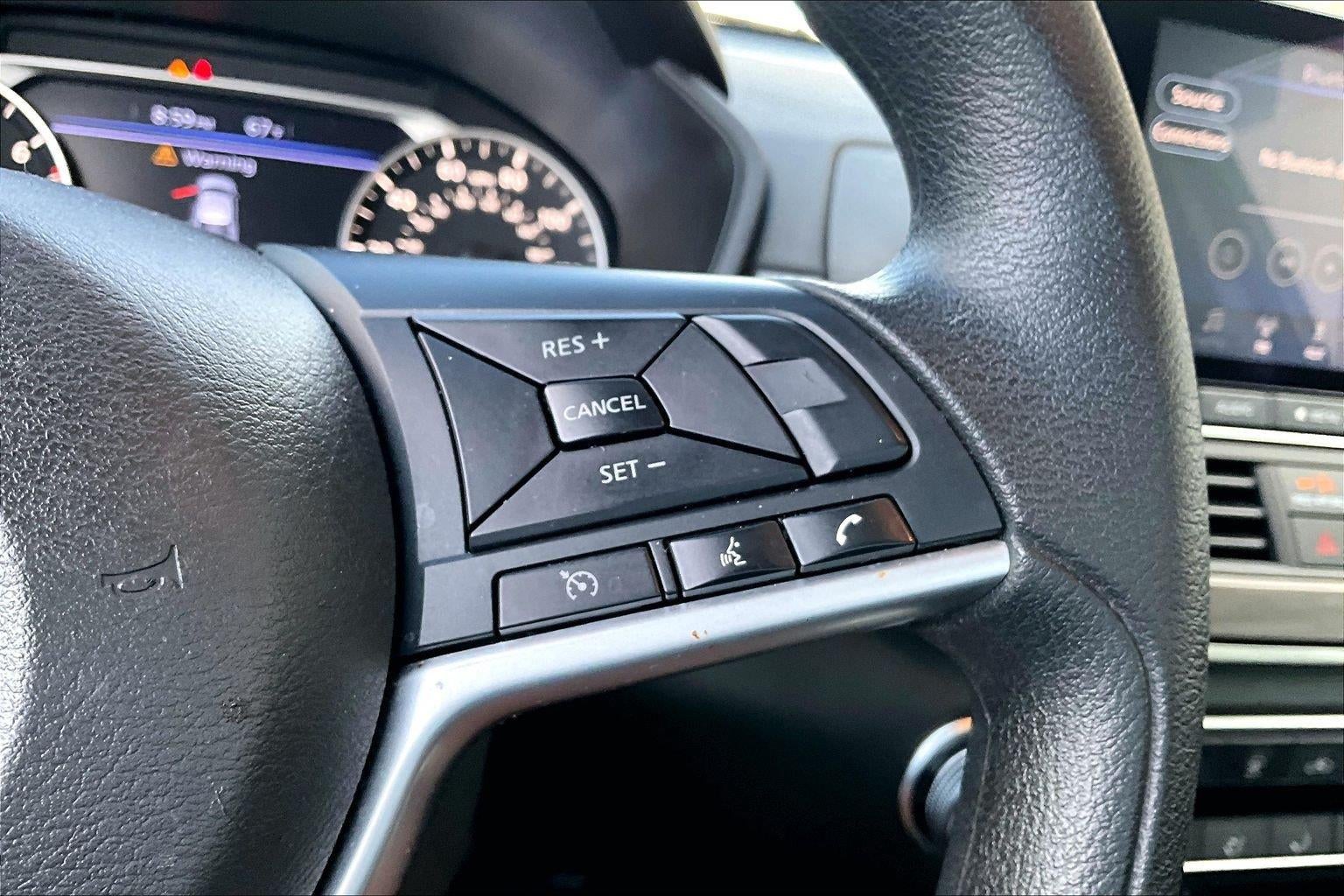 2025 Nissan Altima SV