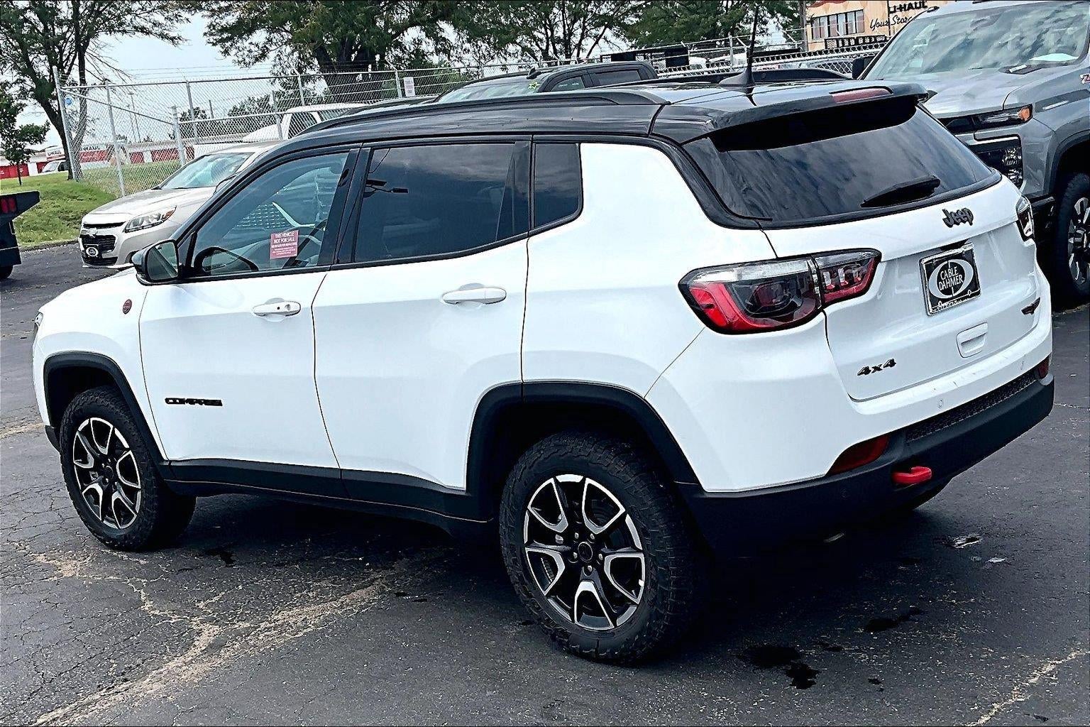 2025 Jeep Compass Trailhawk