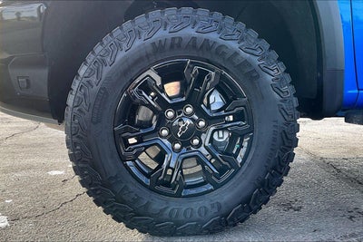 2025 Chevrolet Silverado 1500 ZR2