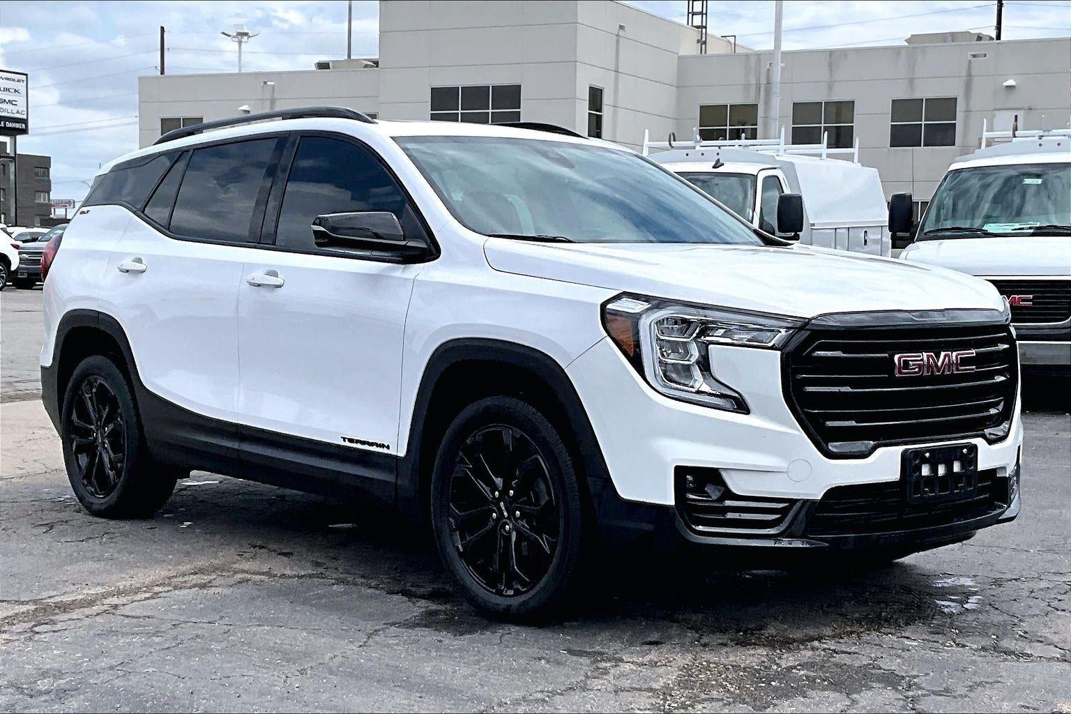 2022 GMC Terrain SLT