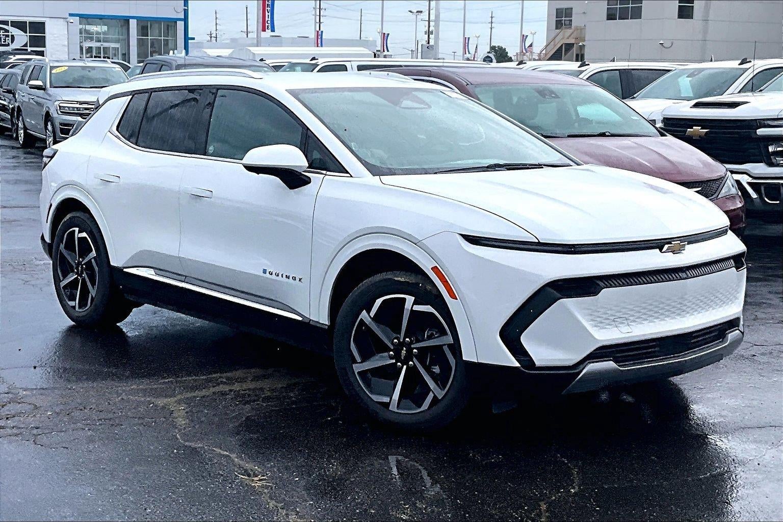 2025 Chevrolet Equinox EV LT