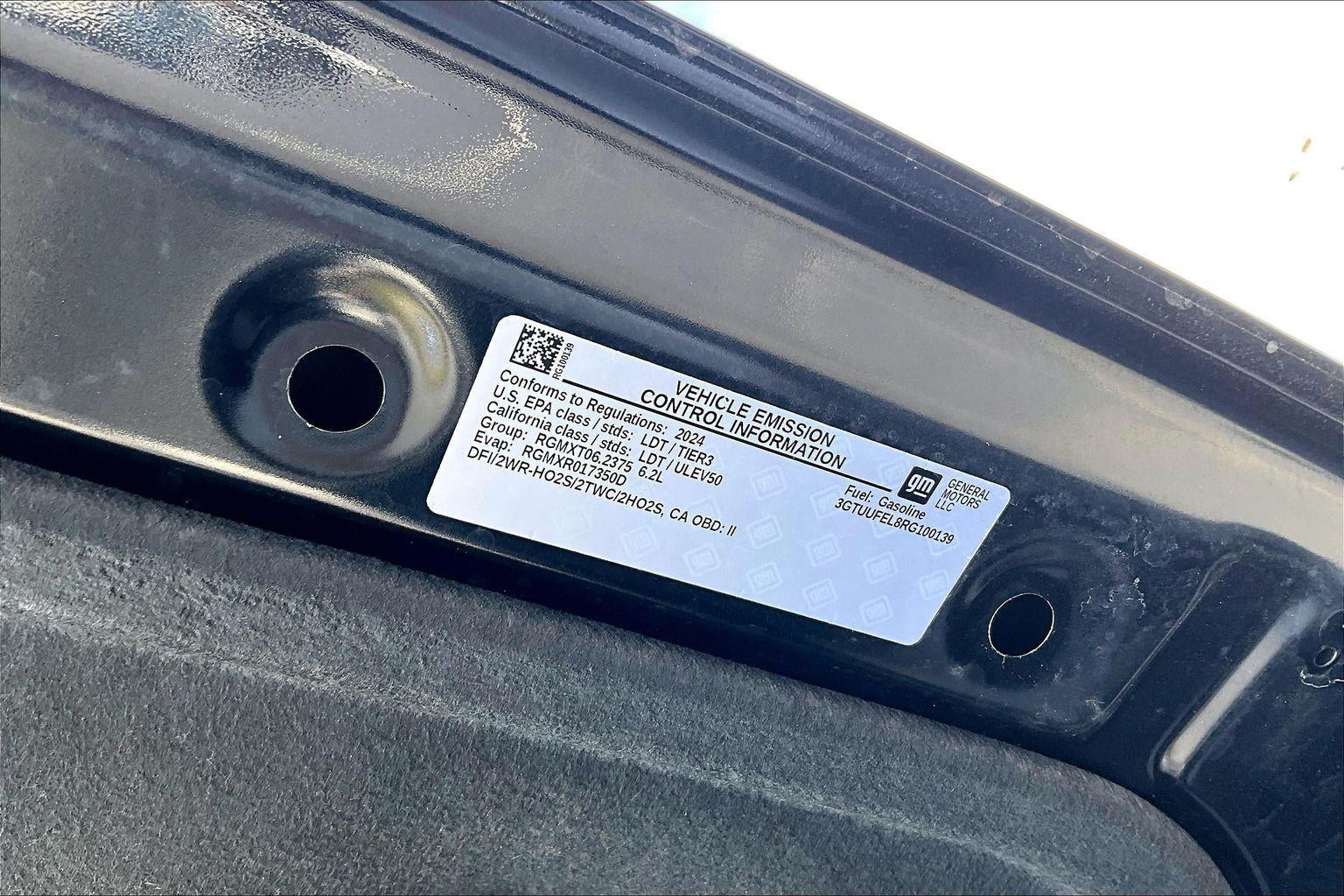 2024 GMC Sierra 1500 AT4X