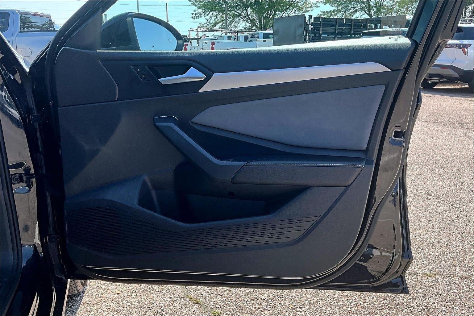 2025 Volkswagen Jetta SE