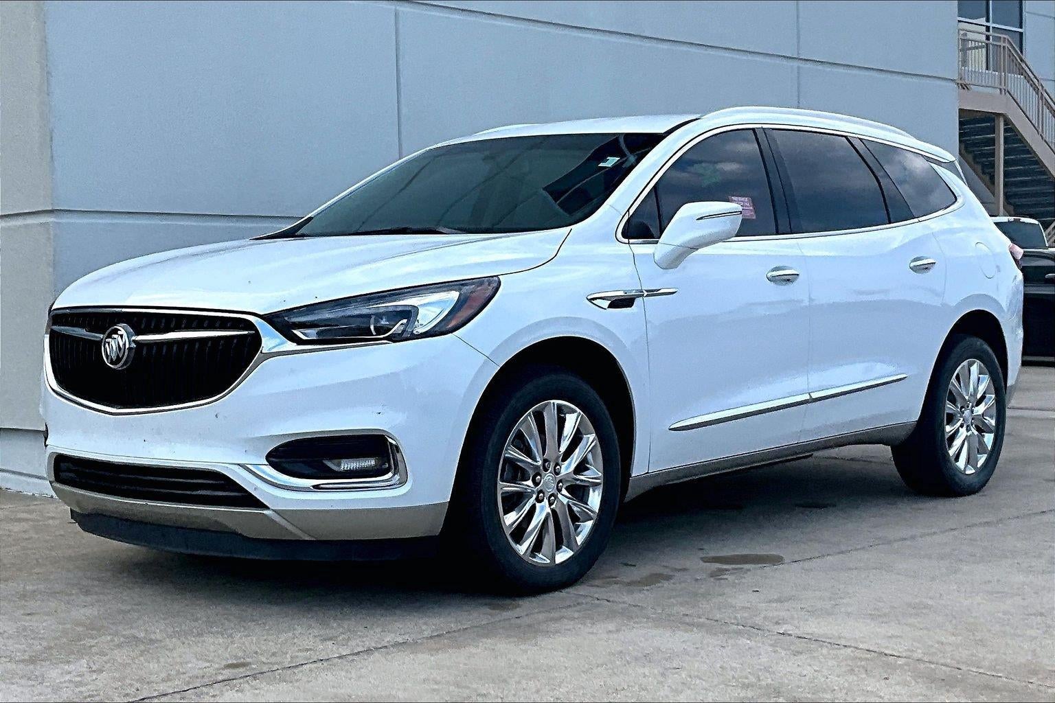 2020 Buick Enclave Essence