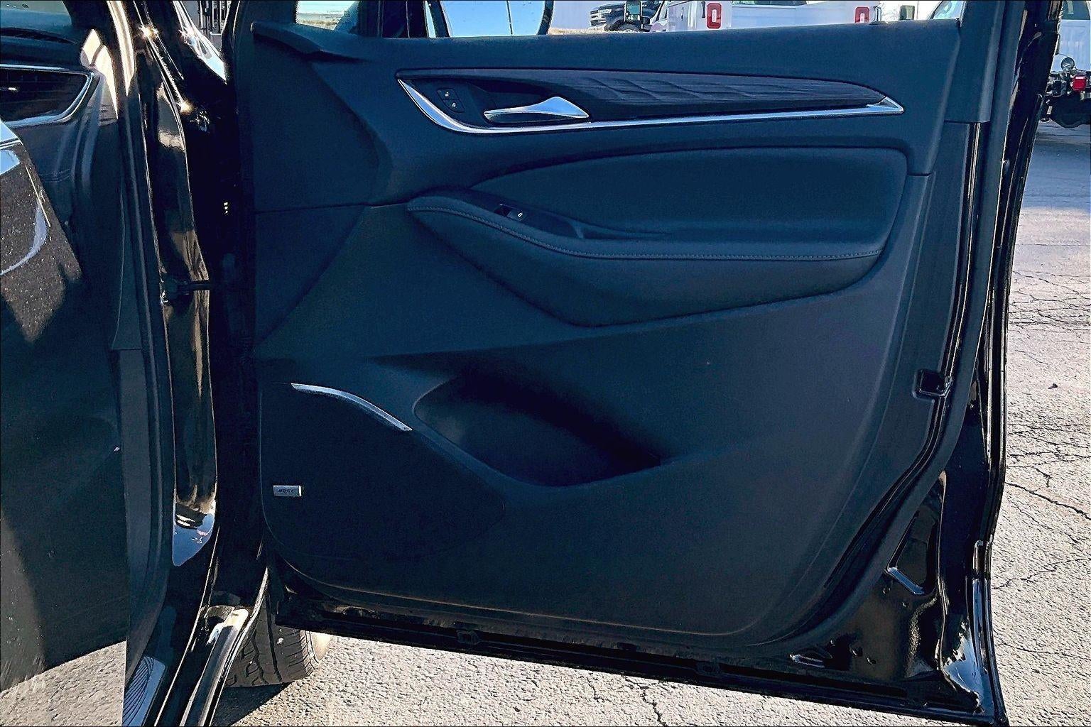 2024 Buick Enclave Avenir