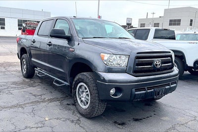 2013 Toyota Tundra 4WD Truck CREW 4WD FFV V8 5