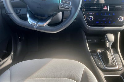 2022 Hyundai Ioniq Hybrid SE