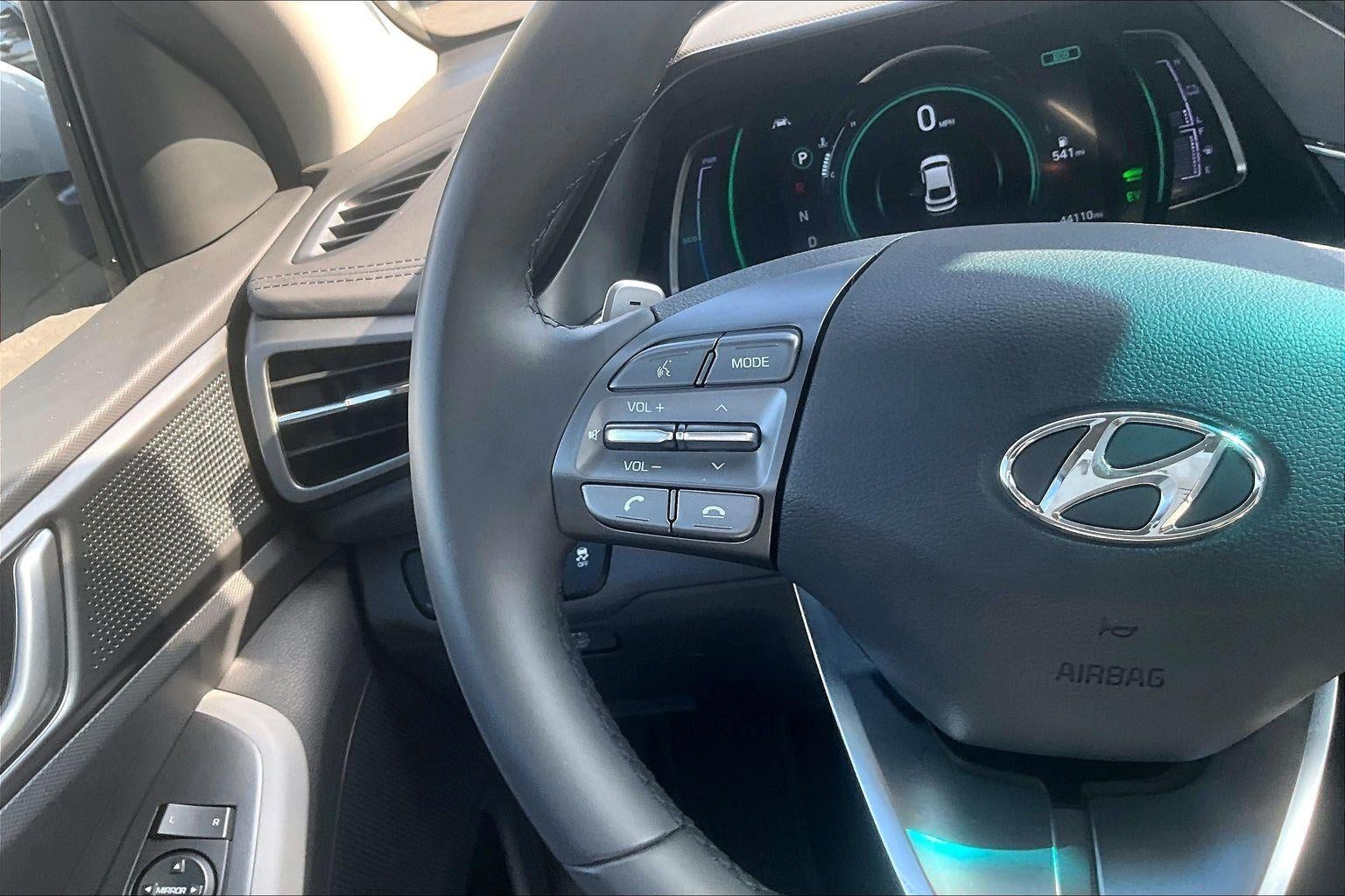 2022 Hyundai Ioniq Hybrid SE