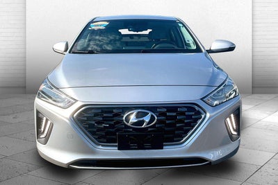 2022 Hyundai Ioniq Hybrid SE