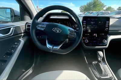 2022 Hyundai Ioniq Hybrid SE