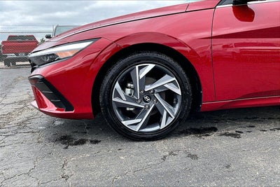2025 Hyundai Elantra SEL Convenience
