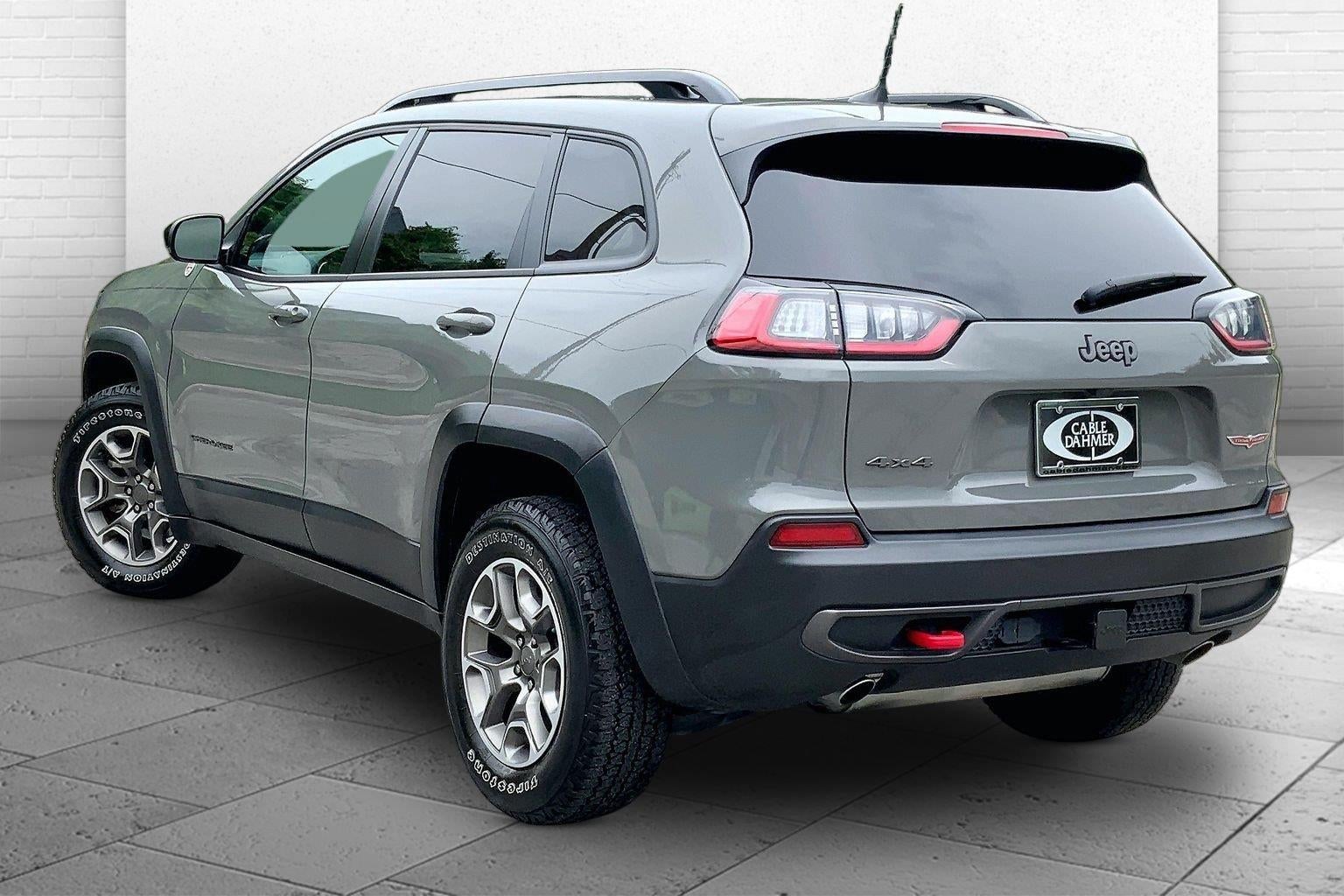 2022 Jeep Cherokee Trailhawk