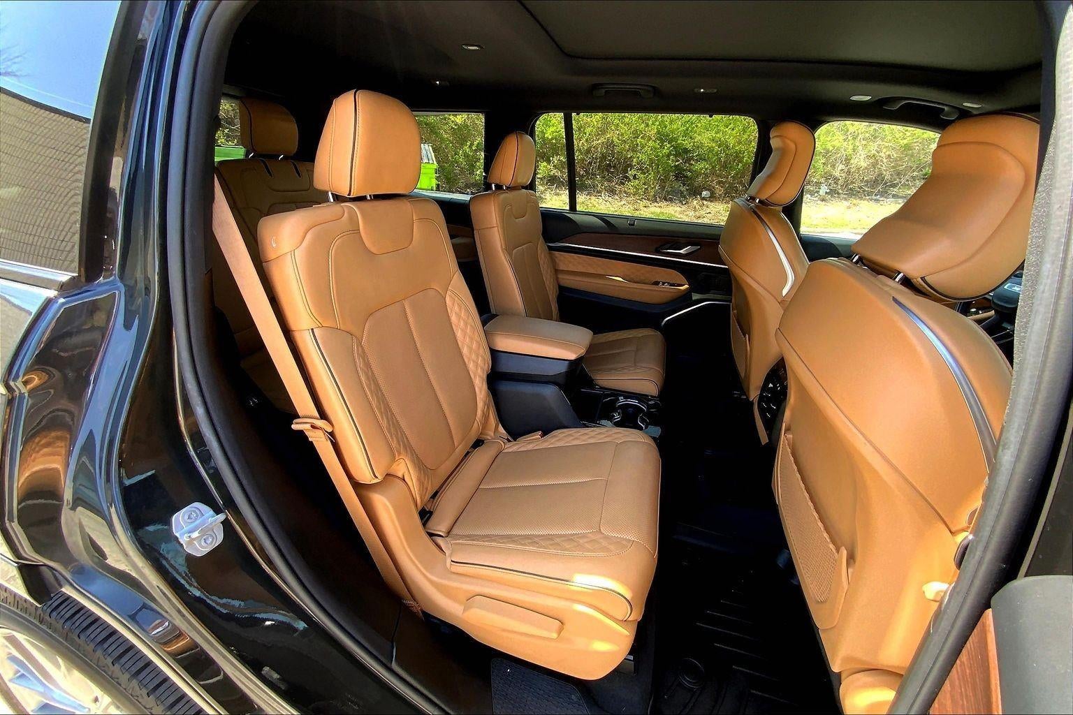 2022 Jeep Grand Cherokee L Summit