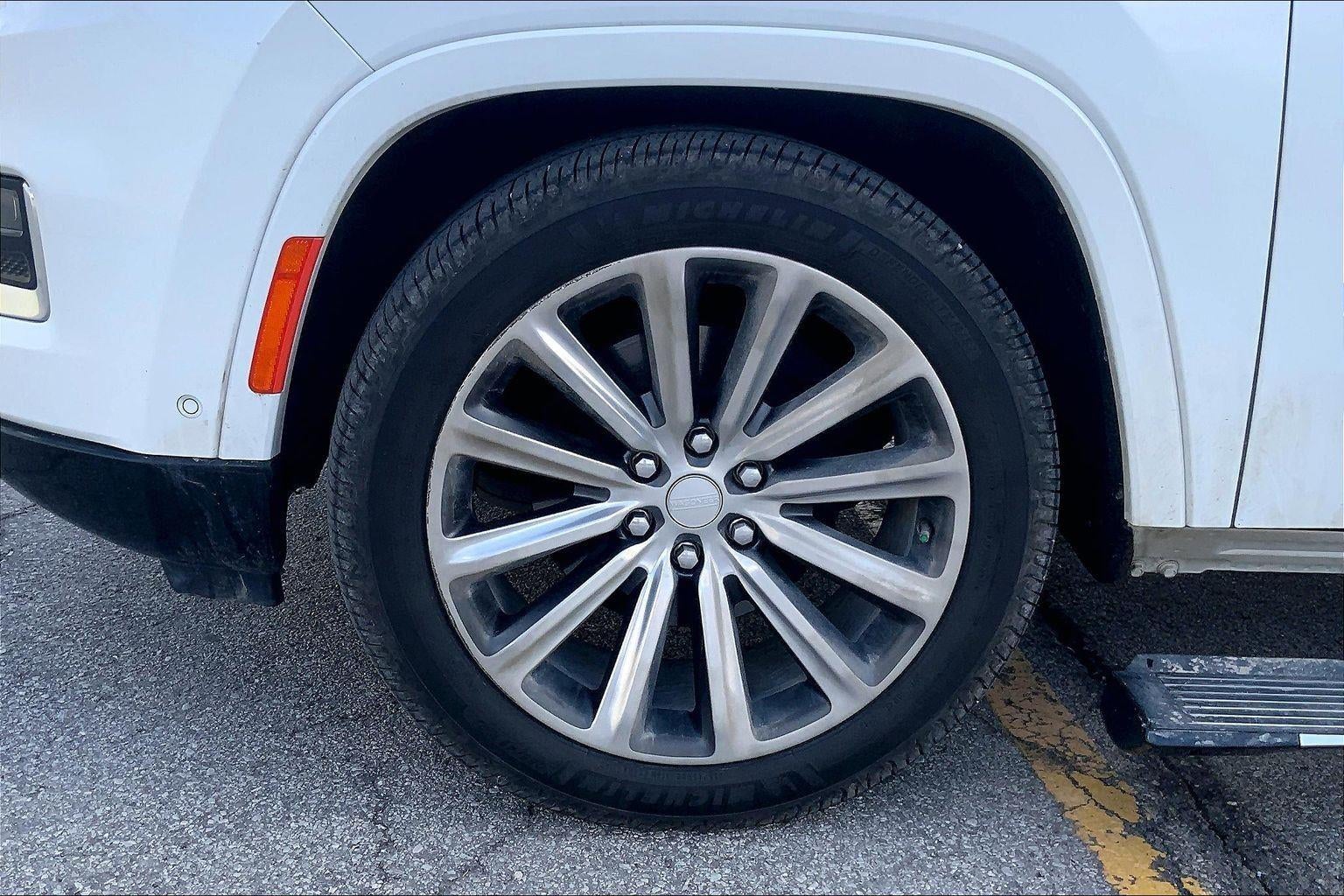 2023 Jeep Grand Wagoneer Series II