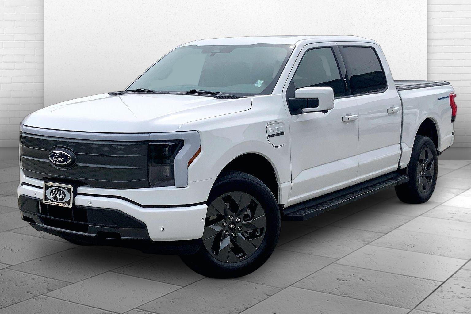 2022 Ford F-150 Lightning Lariat