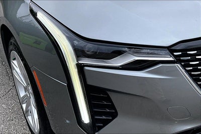 2023 Cadillac CT4 Luxury
