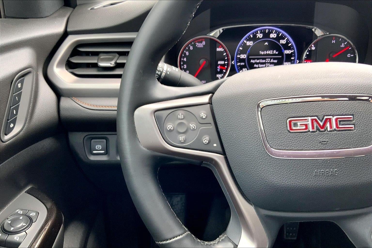 2023 GMC Acadia AT4