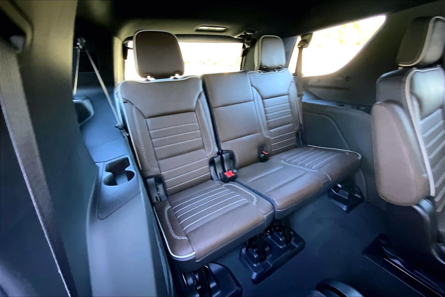 2025 GMC Yukon Denali Ultimate