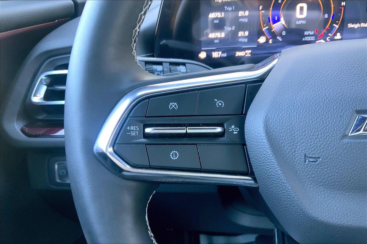 2025 Chevrolet Traverse Z71