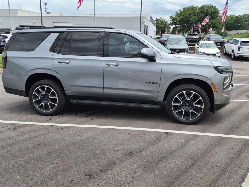 2025 Chevrolet Tahoe RST