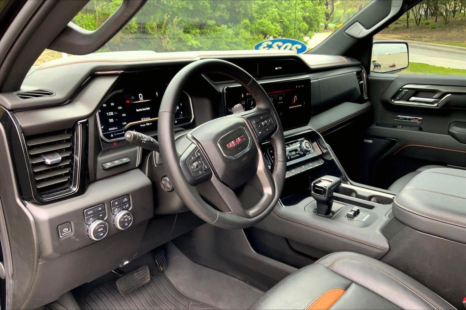 2023 GMC Sierra 1500 AT4