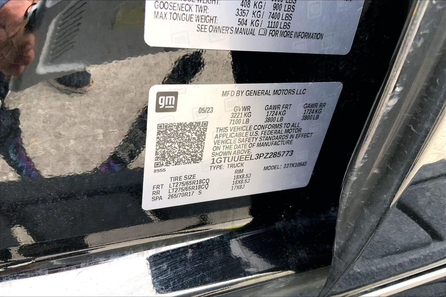 2023 GMC Sierra 1500 AT4