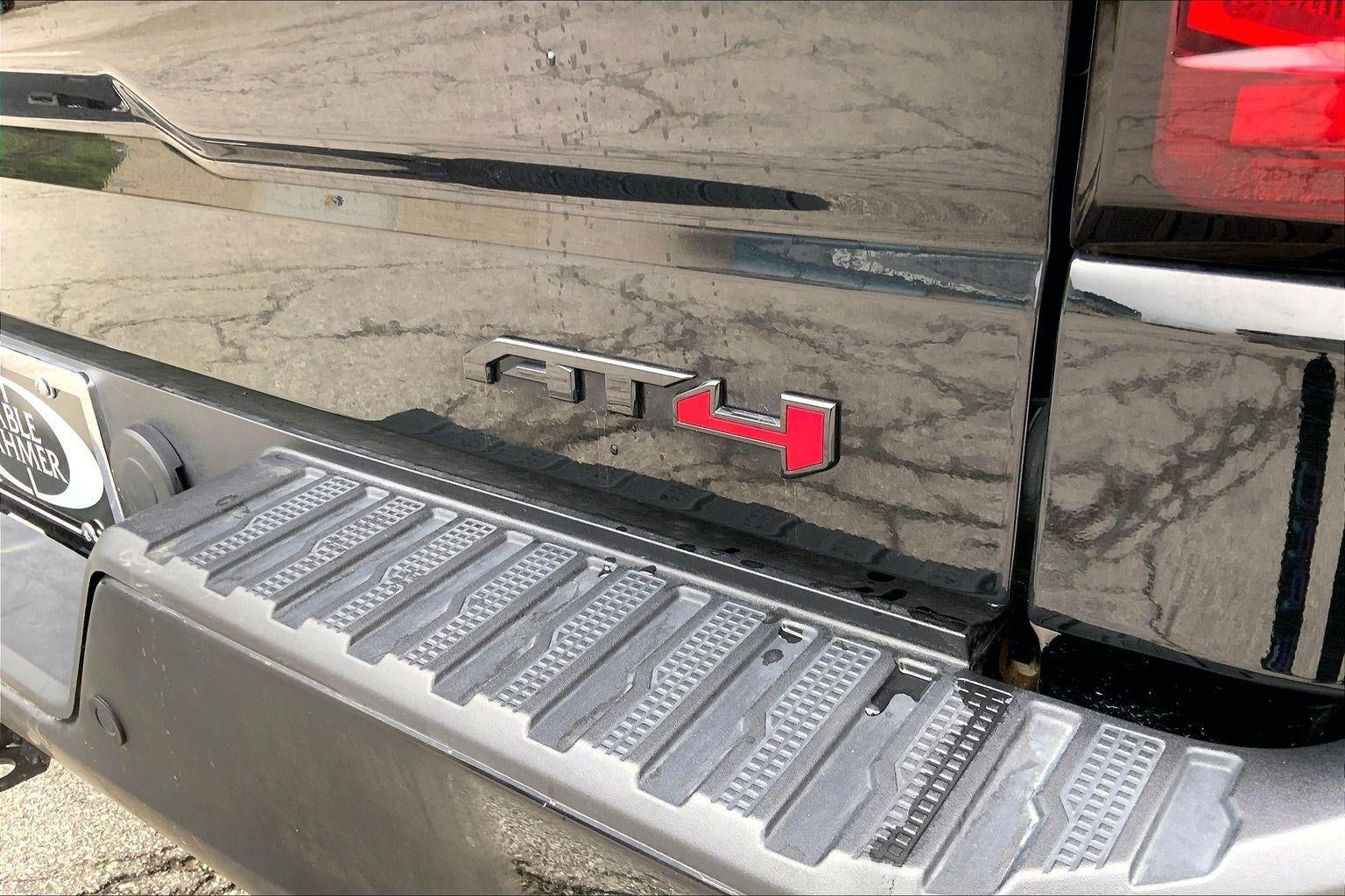 2023 GMC Sierra 1500 AT4