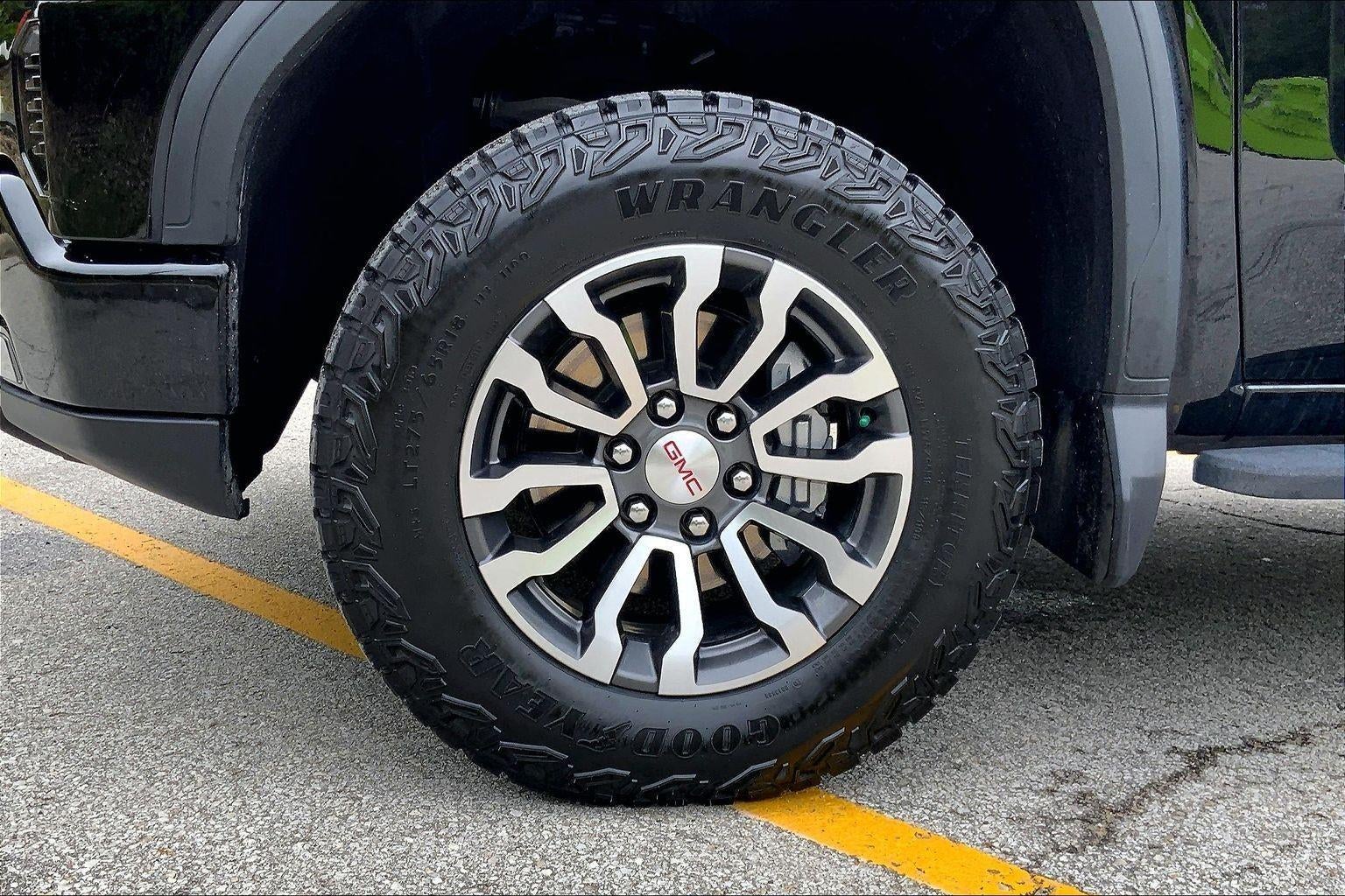 2023 GMC Sierra 1500 AT4