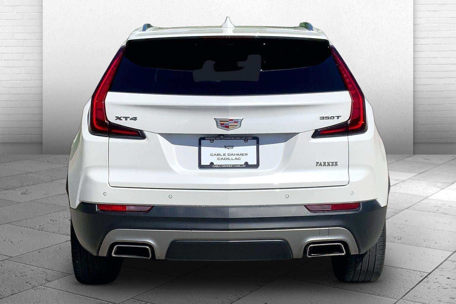 2023 Cadillac XT4 Premium Luxury