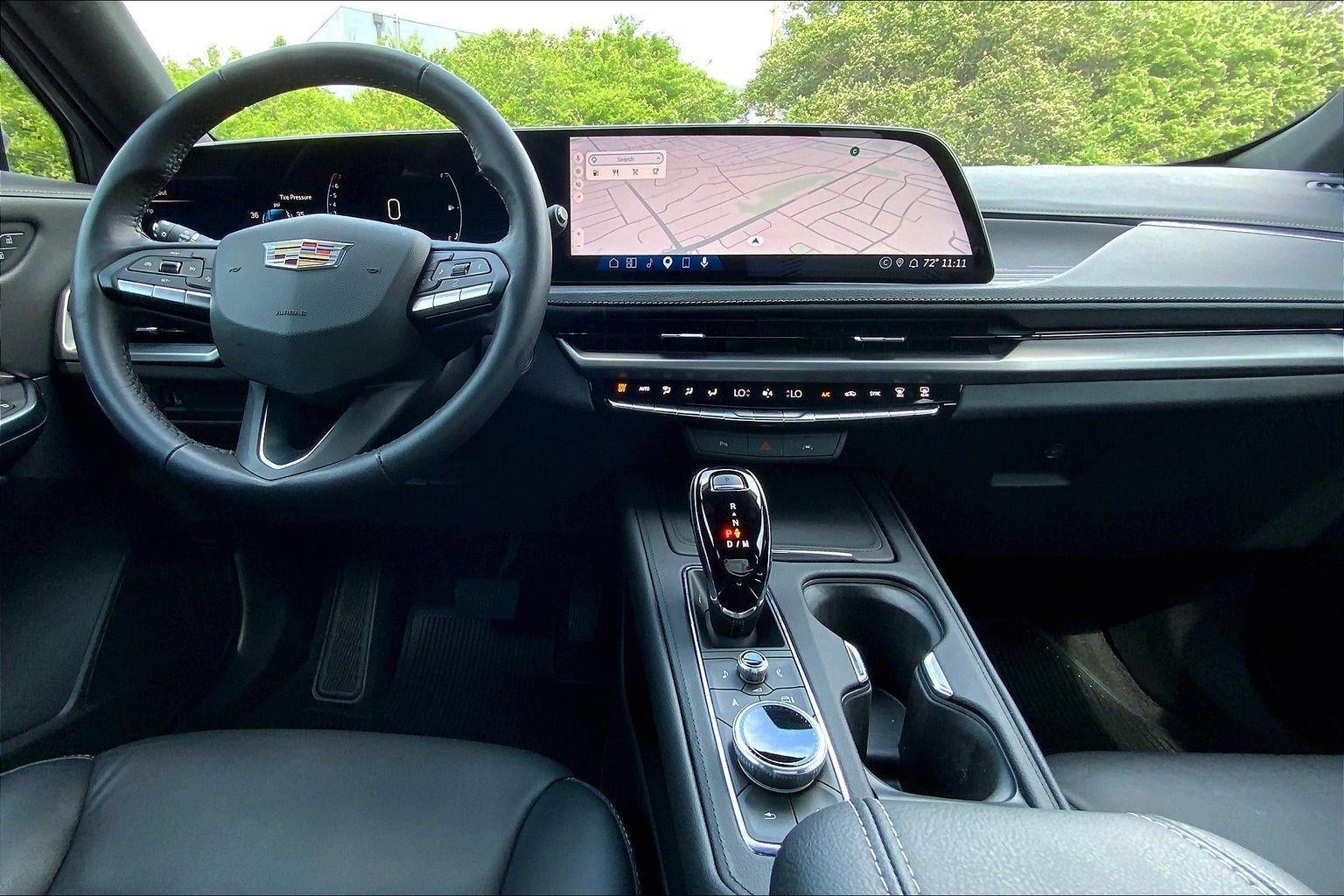 2024 Cadillac XT4 Premium Luxury