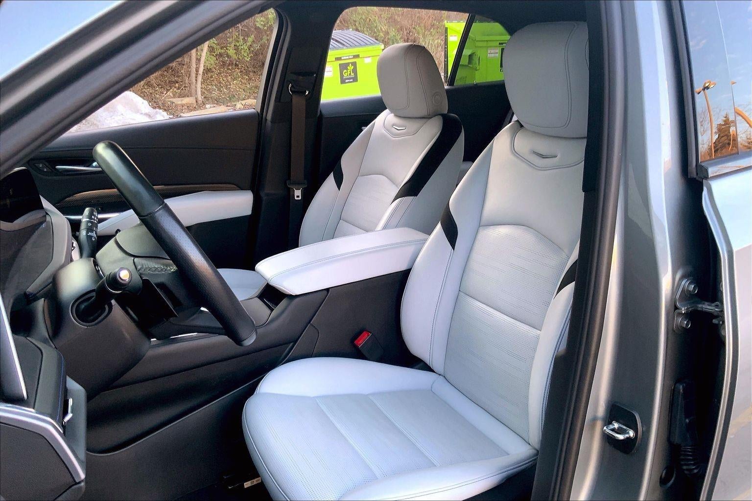 2024 Cadillac XT4 Sport