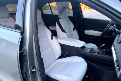 2024 Cadillac XT4 Sport