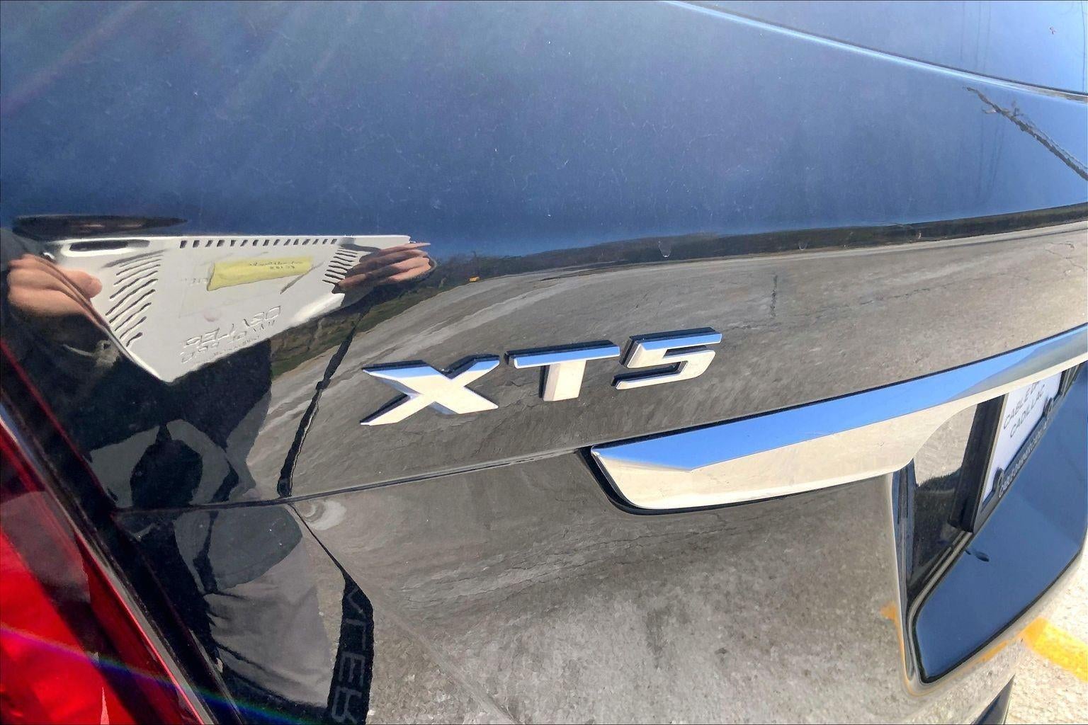 2025 Cadillac XT5 Premium Luxury