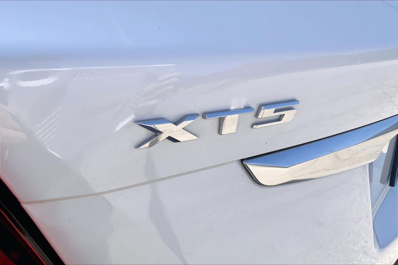 2023 Cadillac XT5 Premium Luxury