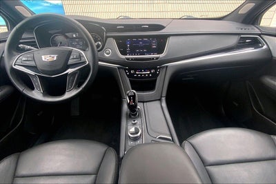 2025 Cadillac XT5 Premium Luxury