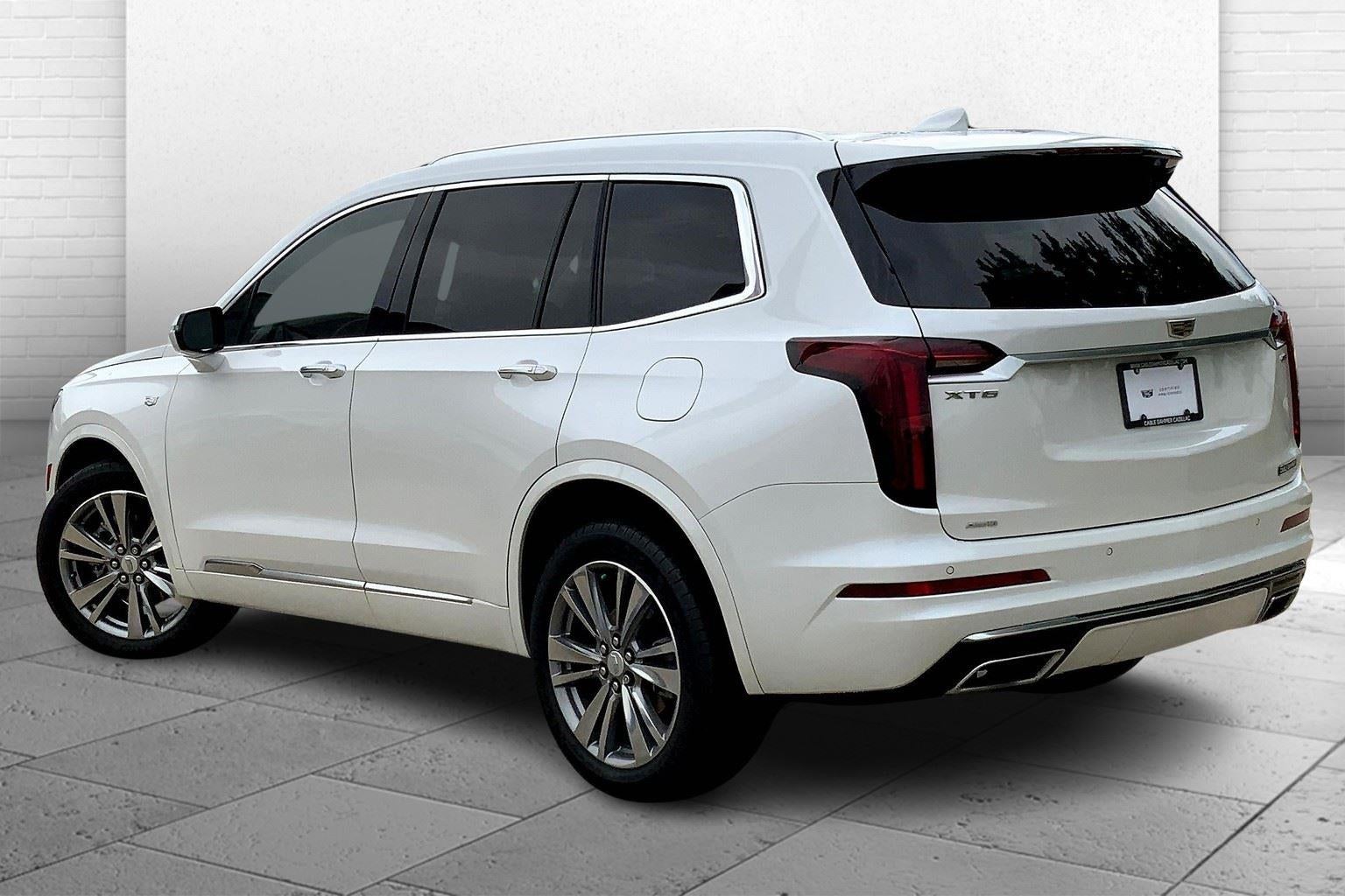 2022 Cadillac XT6 Premium Luxury