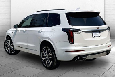 2025 Cadillac XT6 Sport