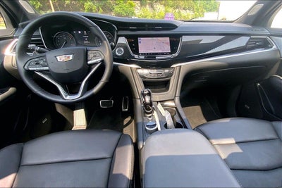 2025 Cadillac XT6 Sport