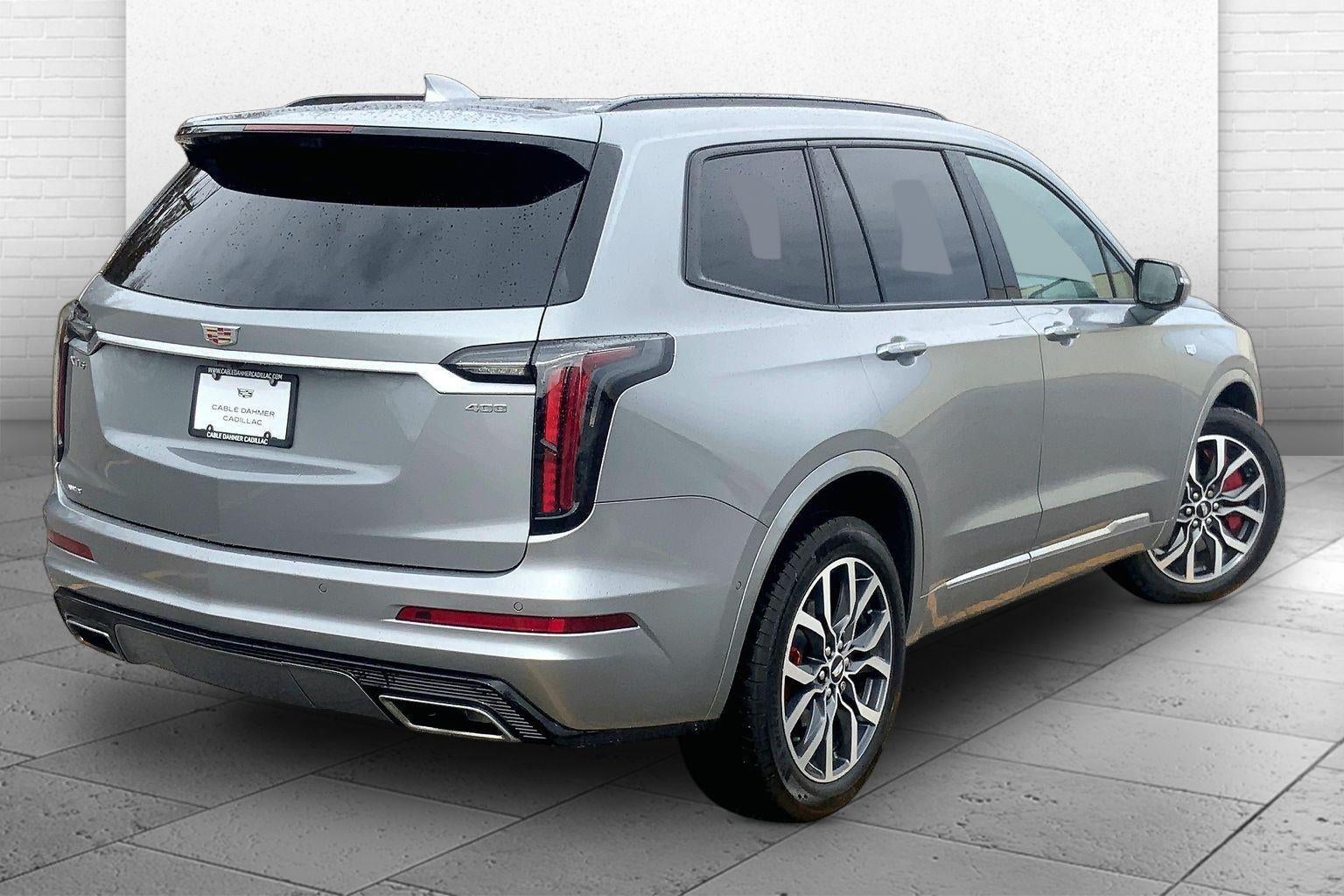 2025 Cadillac XT6 Sport