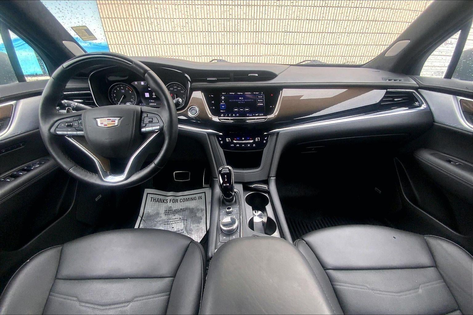 2025 Cadillac XT6 Sport