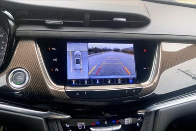 2025 Cadillac XT6 Sport