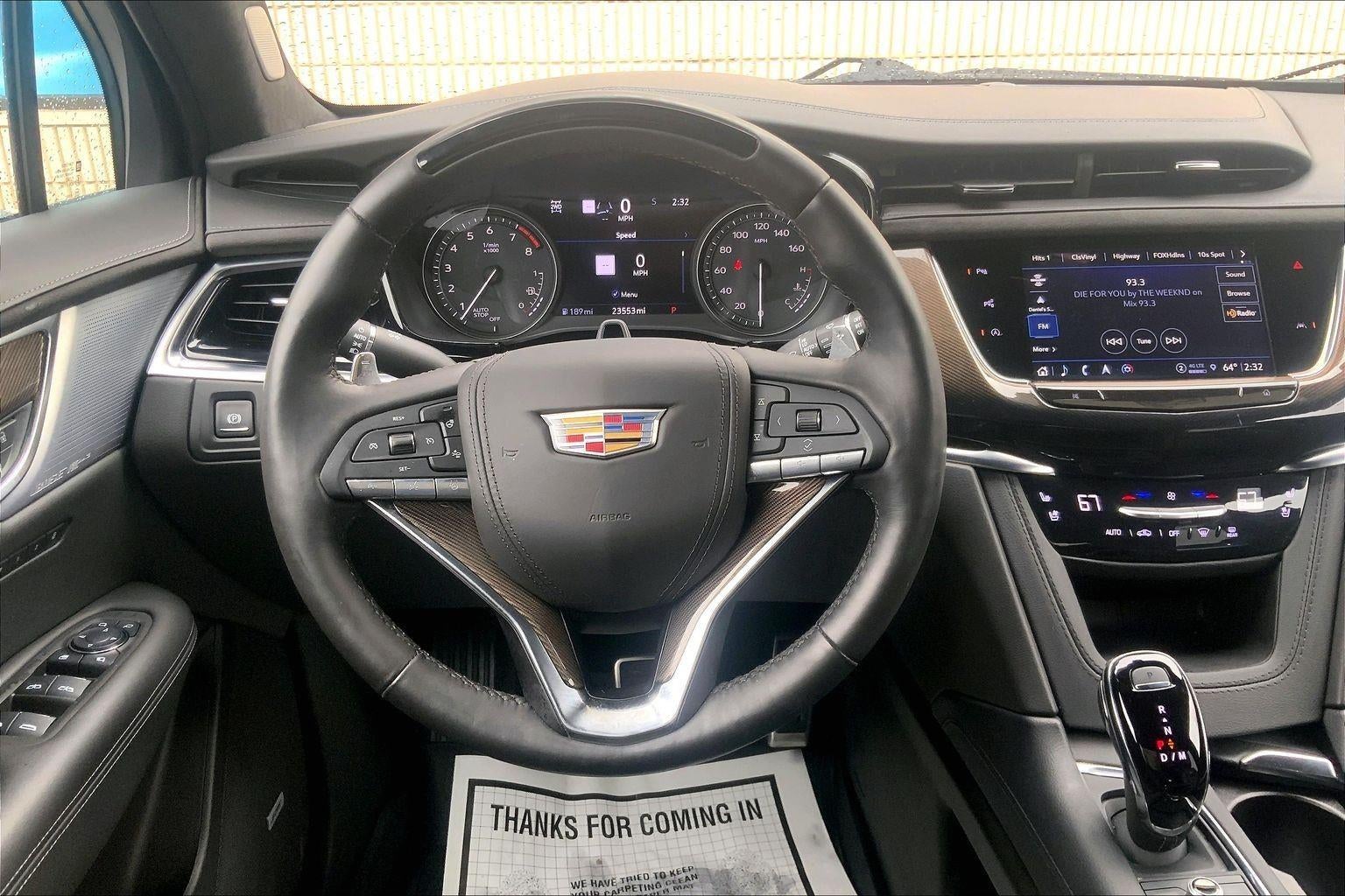 2025 Cadillac XT6 Sport