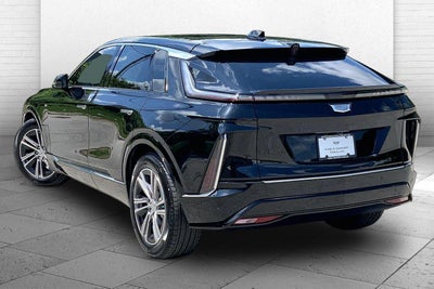 2024 Cadillac LYRIQ Luxury 1