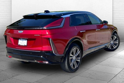 2024 Cadillac LYRIQ Luxury 1
