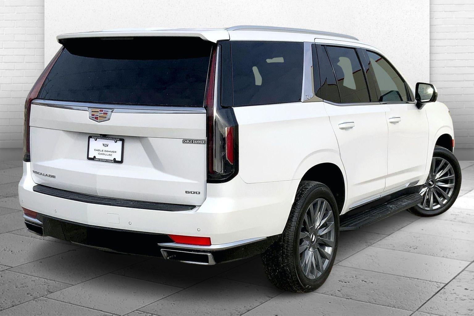 2023 Cadillac Escalade Luxury