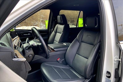 2023 Cadillac Escalade Luxury